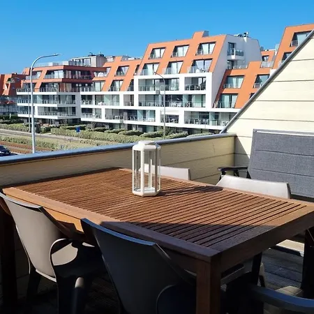 Lejlighed Sans Souci Superior - Ruim, Lichtrijk Met Prive Parking *