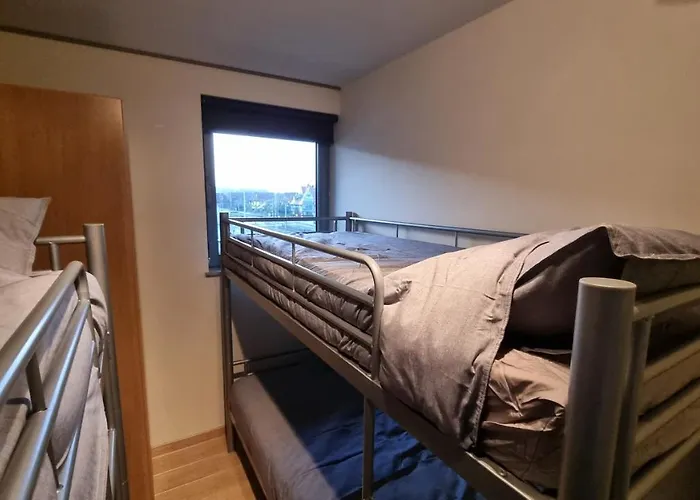 Sans Souci Superior - Ruim, Lichtrijk Met Prive Parking Апартаменты *